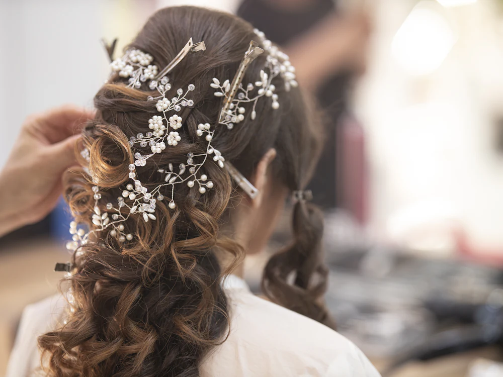 Soft curls with a crystal hair vine